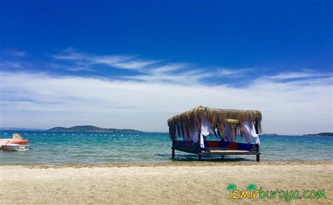 urla aren beach plaj girişi ve açık büfe kahvaltı