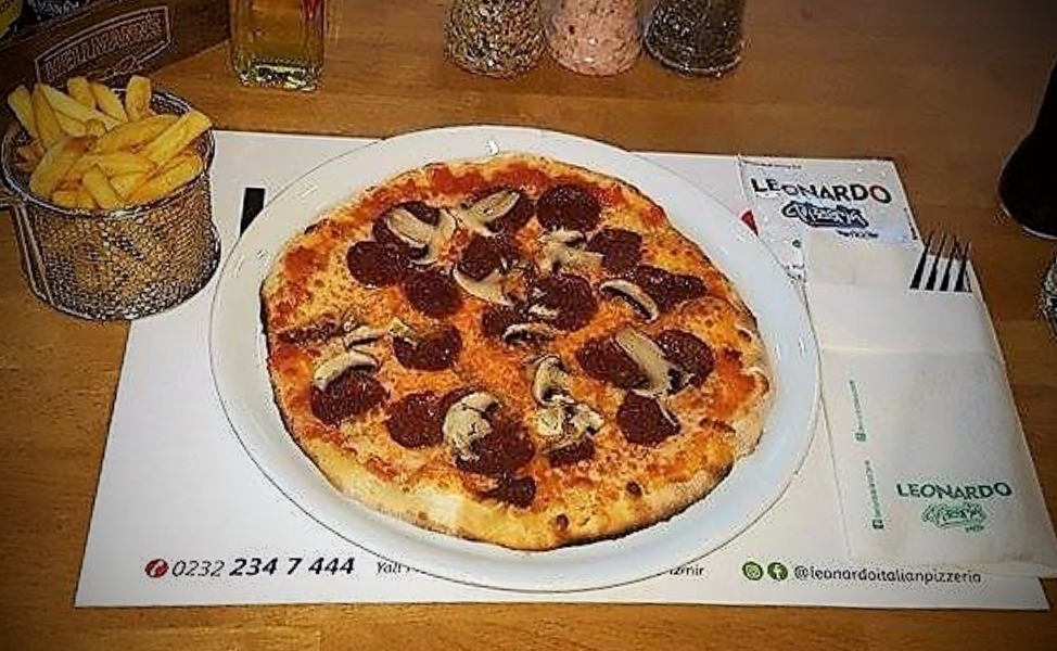 Güzelbahçe Leonardo Italian Pizzeria’dan Enfes Pizza Menüler