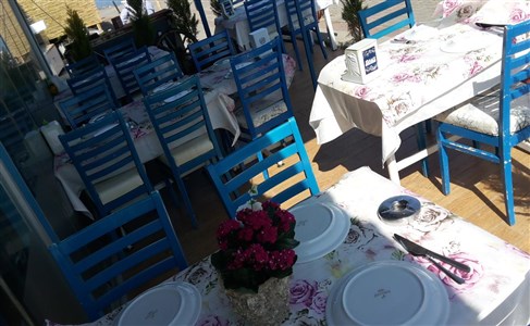 Güzelbahçe Zigana Restaurant Deniz Kenarı Sınırsız Çay Eşliğinde Serpme Kahvaltı Keyfi 